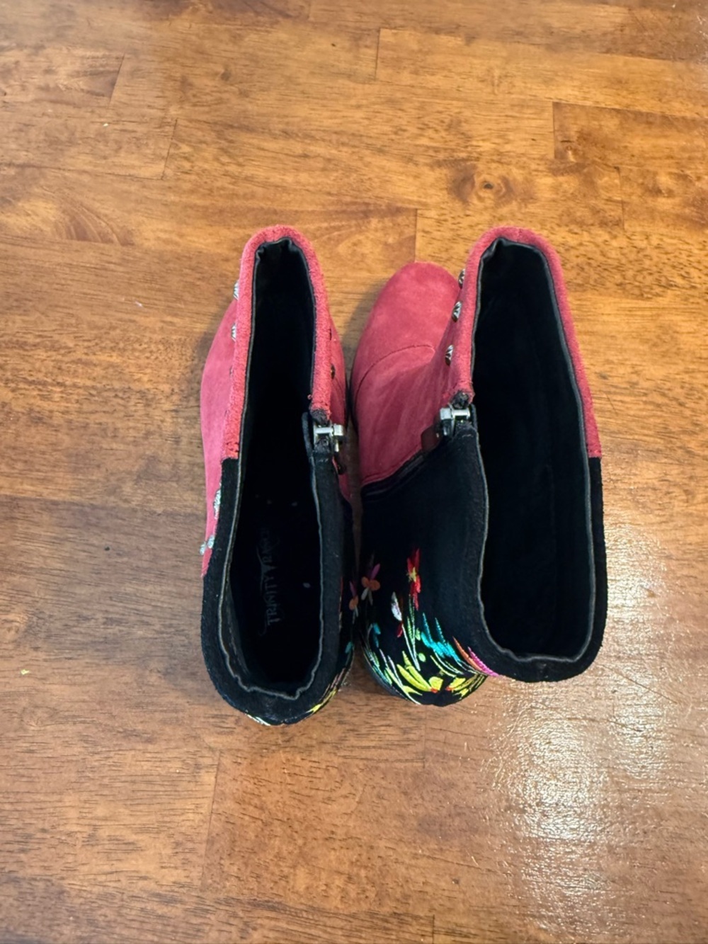 Trinity Ranch Montana West Burgundy Suede Floral Embroidered Studded ankle boots - Picture 15 of 15